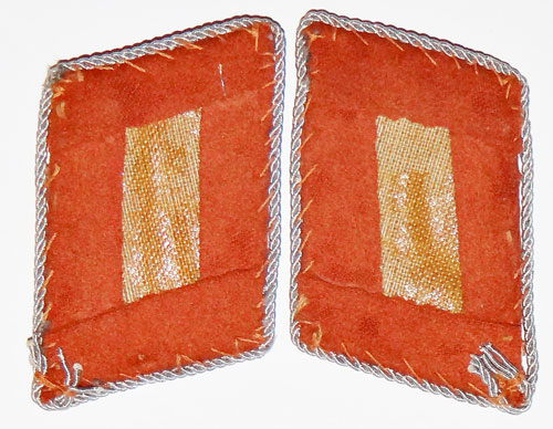 Luftwaffe Hauptmann of Signal Troops Collar Tab & Board Set