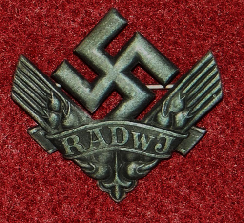 RADwJ War Helper's Badge