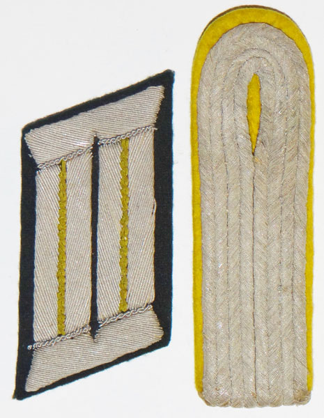 Army Signal Troops Leutnant Collar Tab & Shoulder Set