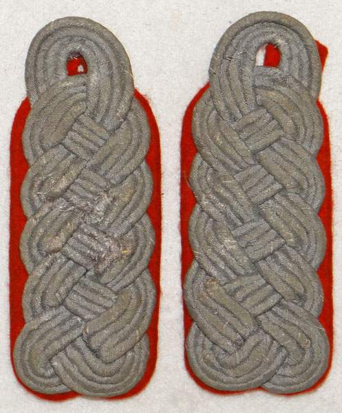 Army Major of Artillery Troops Shoulder Boards