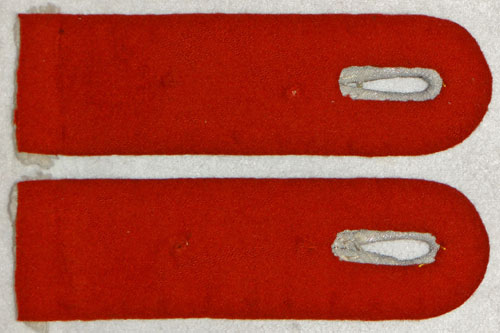 Army Artillery Troops Hauptmann Shoulder Boards