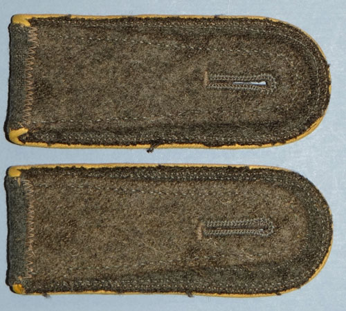 Army Signal Troops Feldwebel Shoulder Boards