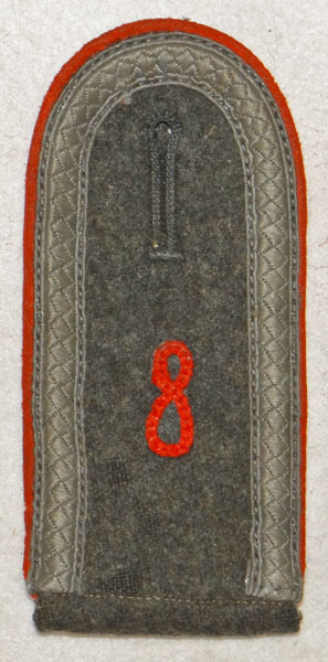 Army 8th Artillery Regt. 8th Jager Div. Unteroffizier NCO Shoulder Board