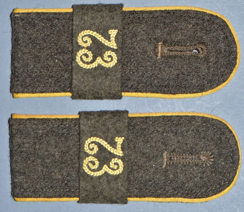 Army 73rd Signal Regt. Enlisted Shoulder Boards