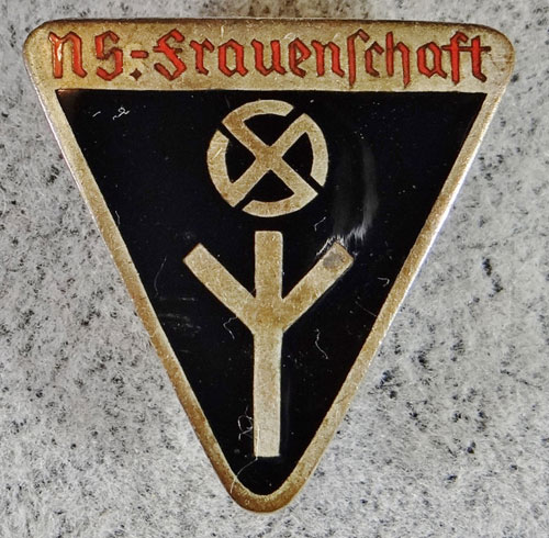 Type III N.S. Frauenschaft Enamel Member's Badge