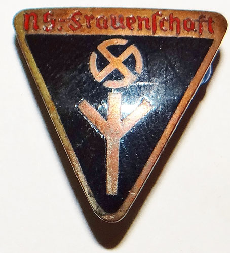 N.S. Frauenschaft Enamel Member’s Badge