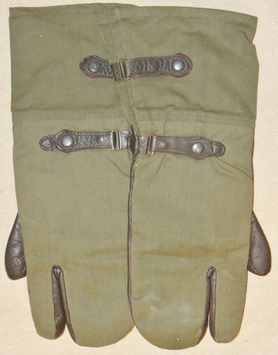 German WW II Winter Combat Mittens