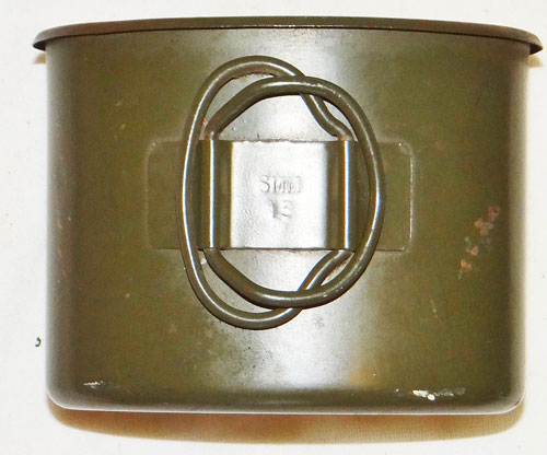 WW II German Late War M31 Canteen