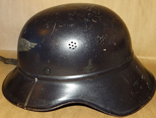 M39 Luftschutz Helmet