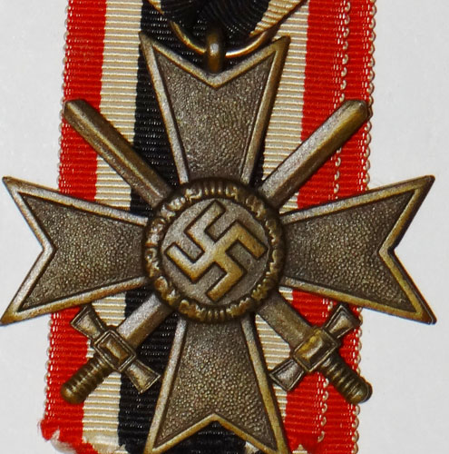 War Merit 2nd Class Cross with Swords