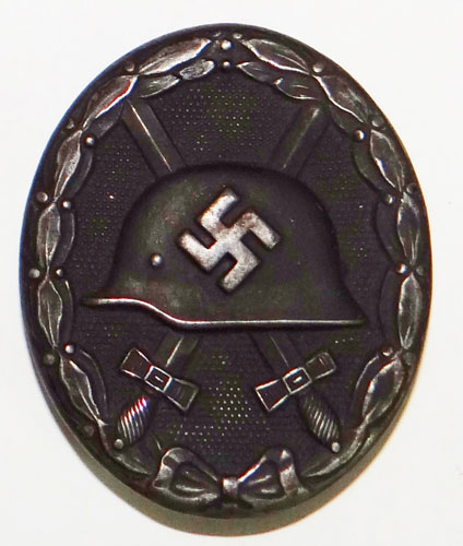 "65" Maker Marked WW II Black Wound Badge