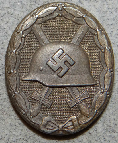 WW II Silver Wound Badge