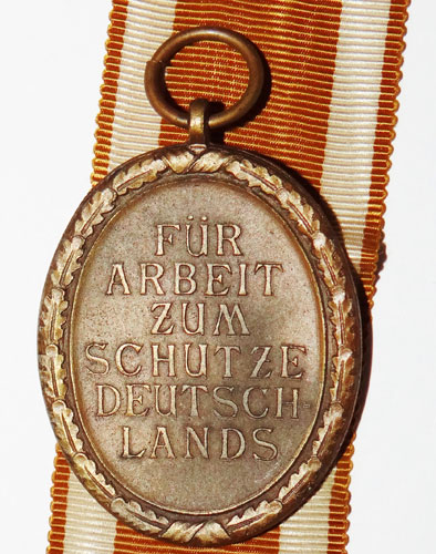 West Wall Medal with Paper Award Packet