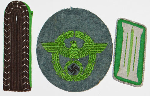 Schutzpolizei Enlisted Sleeve Eagle with Shoulder Board & Collar Tab