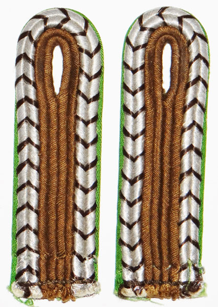 Schutzpolizei Wachtmeister Shoulder Boards