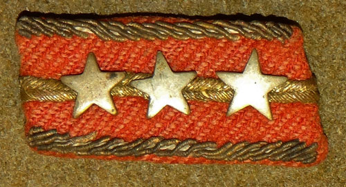 WW II Japanese Captain Collar Tab