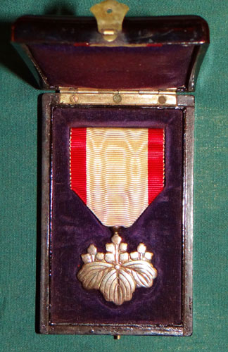 Japanese WW II Cased Order of the Rising Sun 8th Class