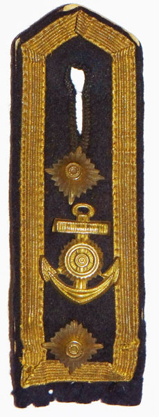 Kriegsmarine Oberfeldwebel Shoulder Board with Engine Personnel Career Insignia