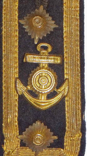 Kriegsmarine Oberfeldwebel Shoulder Board with Engine Personnel Career Insignia