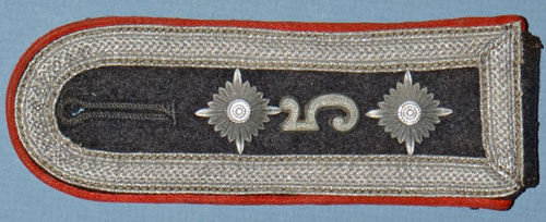 Luftwaffe 5th Flak Regt. Oberfeldwebel Shoulder Board