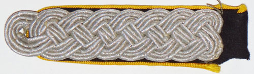 NSKK "Staffelfuhrer" to "Standartenfuhrer" Shoulder Board