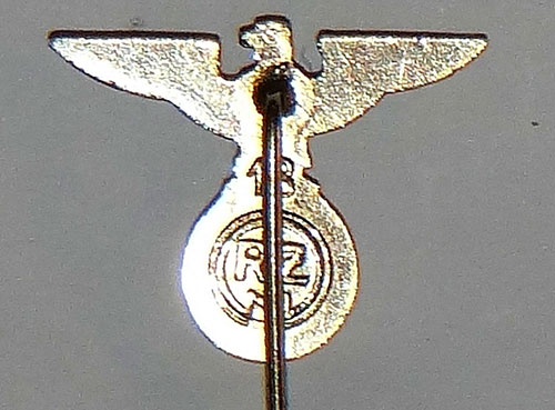 Early 1st Pattern National Eagle & Swastika Stick Pin