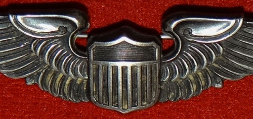 WW II 3 Inch "Pilot" Pin Back Wing