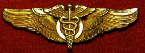 WW II 1943 Gold 3 inch Pin Back "Flight Surgeon" Wing by "Amico"