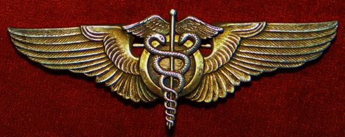 WW II 1943 Gold 3 inch Pin Back "Flight Surgeon" Wing