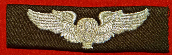 WW II Cloth 3 inch "Balloon Pilot" Wing