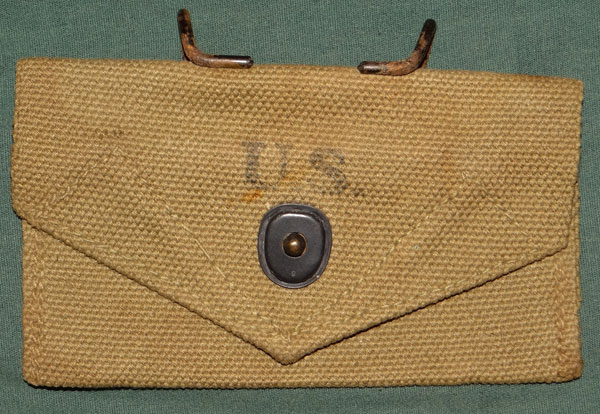 M-1924 WW II U.S. First Aide Pouch