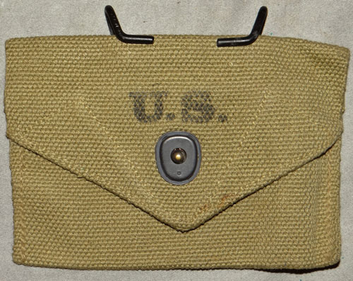 Model 1942 U.S. WW II First Aide Pouch