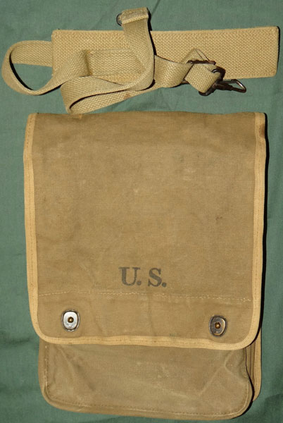 U.S. WW II M-1938 Dispatch Case