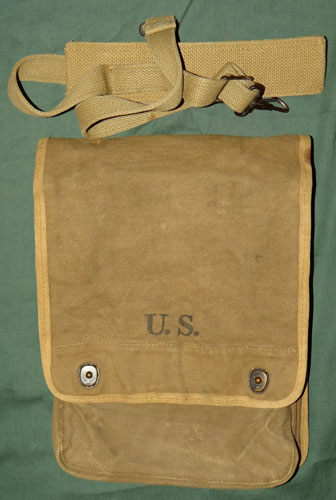 U.S. WW II M-1938 Dispatch Case