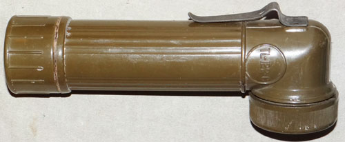 WW II U.S. Flashlight Model "TL-122-C"