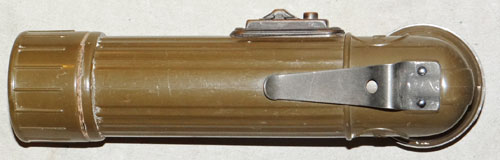 WW II U.S. Flashlight Model "TL-122-C"