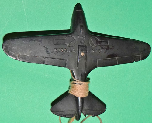 U.S. WW II Plastic Identification Model of "Russian Mig-3 Plane"