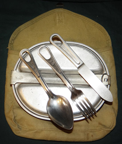 WW II U.S. Complete Meat Can Assembly