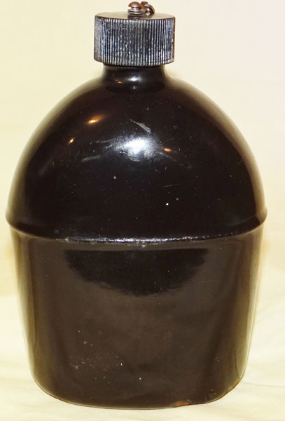 WW II U.S. Enameled Steel Canteen