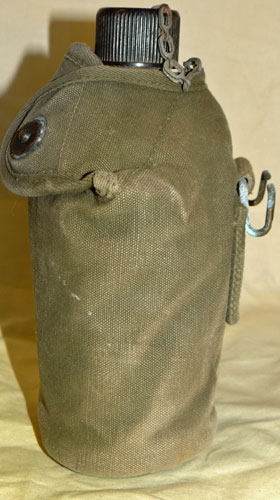 WW II U.S. M-1910 Canteen