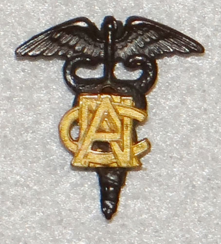 WW I U.S. Army Nurse Corps Officer Collar Insignia