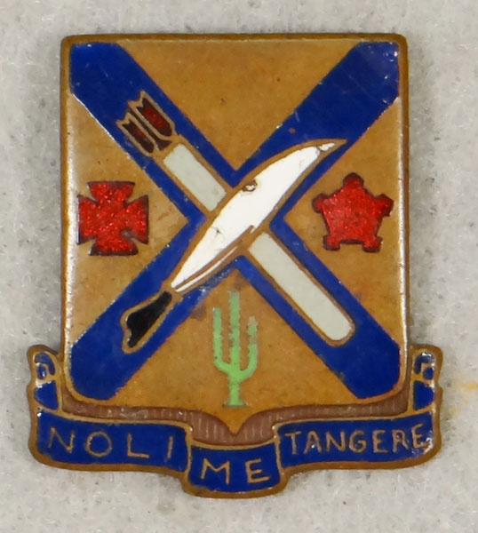 WW II Enamel 2nd Infantry Regt. "D.I." - 5th Inf. Div.