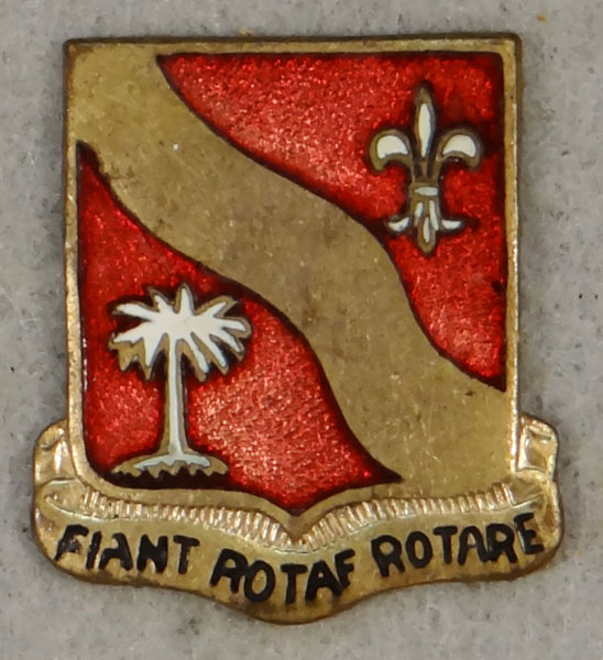 WW II Enamel 132nd Field Artillery Regt. "D.I."