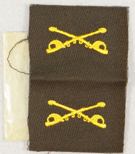 WW II Army Cavalry Officer Cloth Collar Insignia