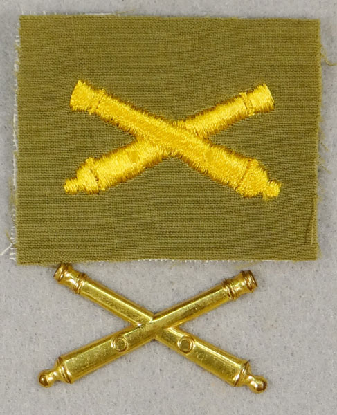 WW II Army Artillery Officer Collar Insignia