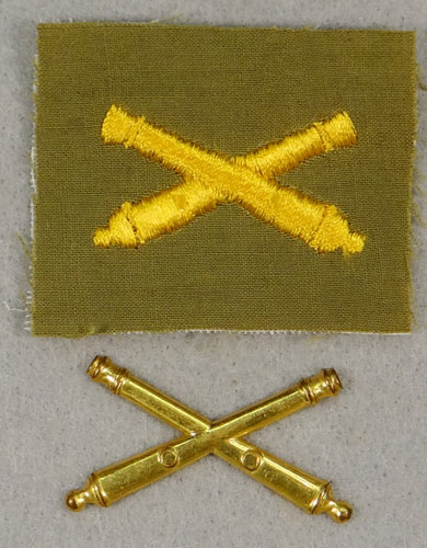 WW II Army Artillery Officer Collar Insignia