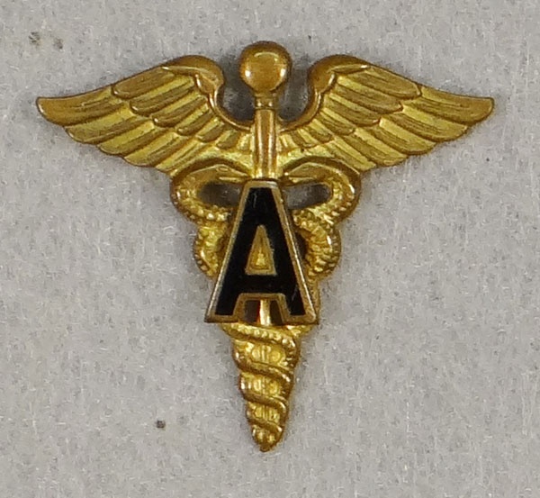 WW II Army Medical Administrative Officer Collar Insignia