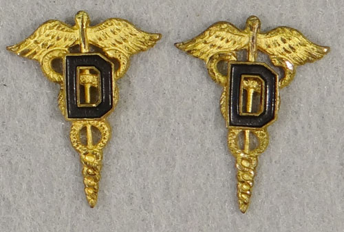 WW II Army Dental Surgeon’s Officer Collar Insignia