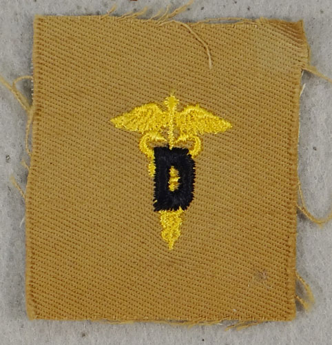 WW II Army Cloth Dental Surgeon’s Officer Collar Insignia