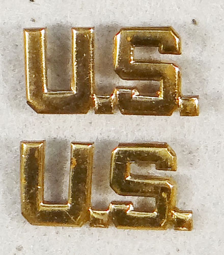 WW II Screw Back Army Officer "U.S." Collar Insignia